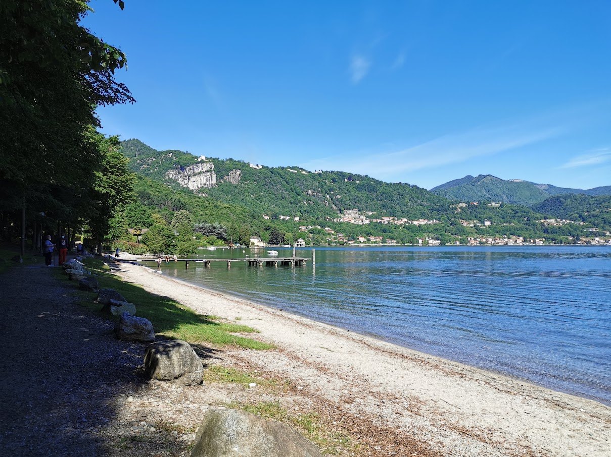 La spiaggia di Prarolo — Lago d'Orta, fotografia di Patrizia Franzina